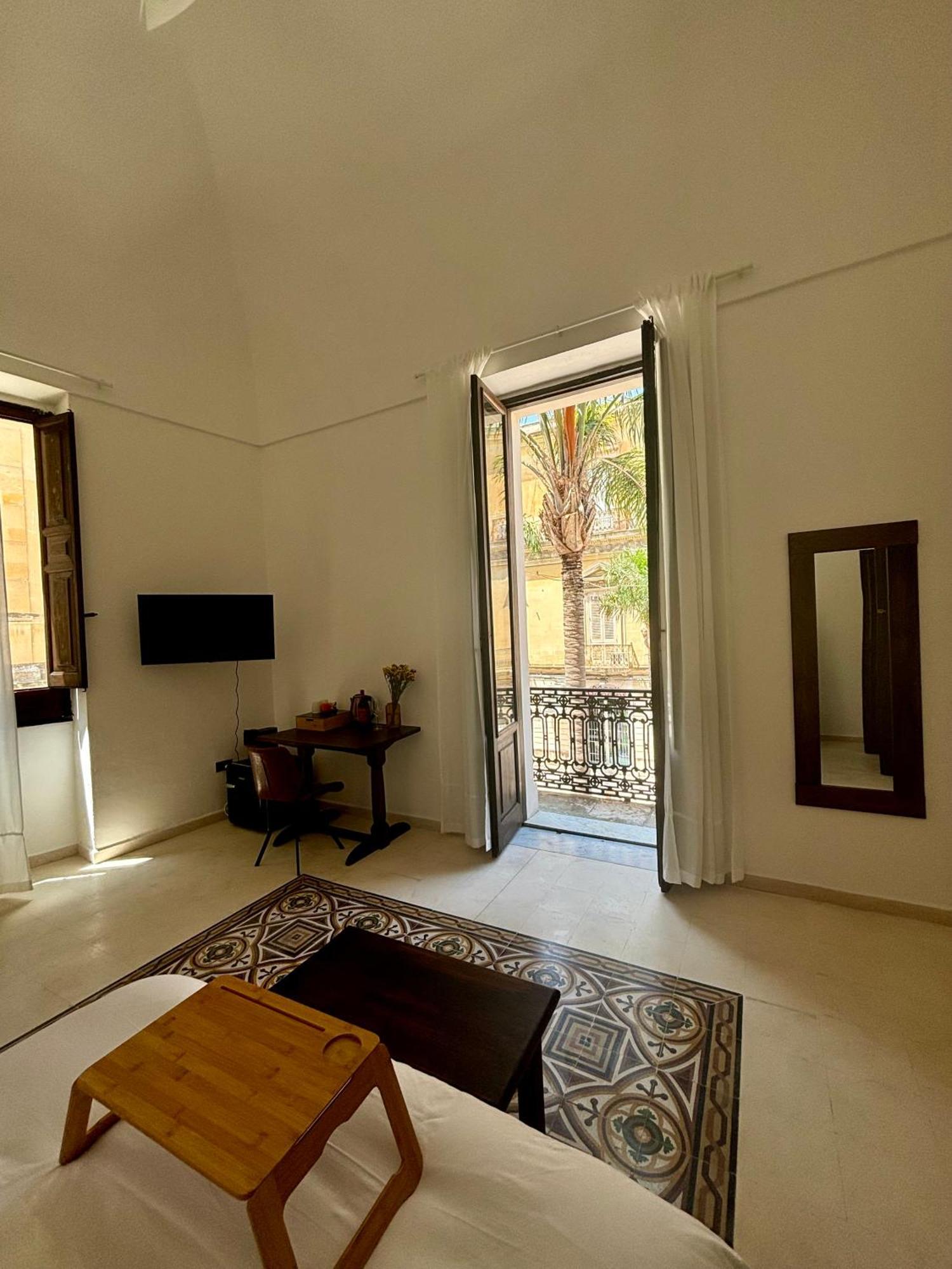 Palazzo Conserva Brindisi Bagian luar foto